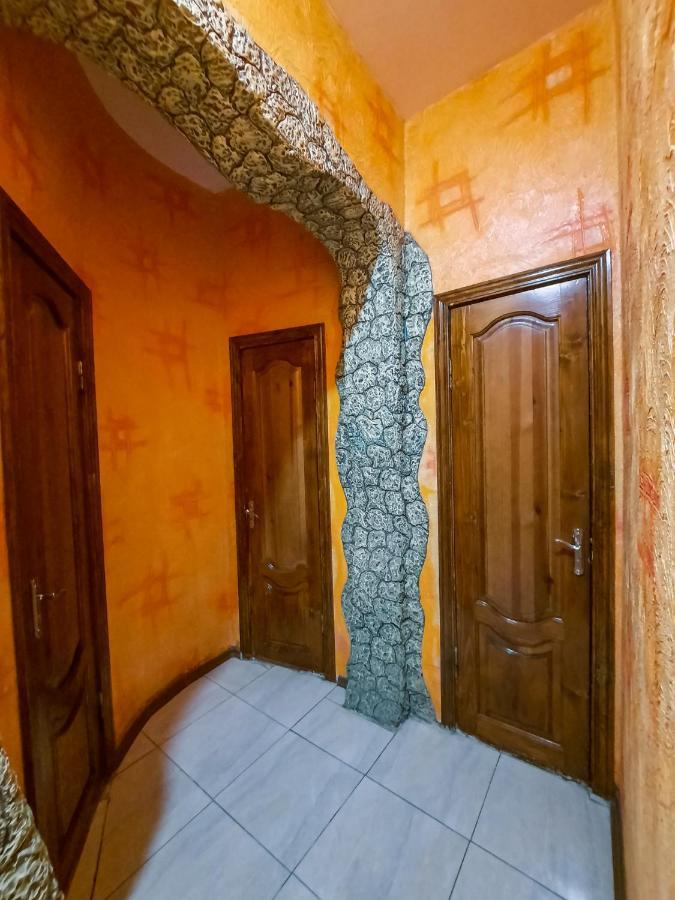 La Vitalie Guest House Chisinau Ngoại thất bức ảnh