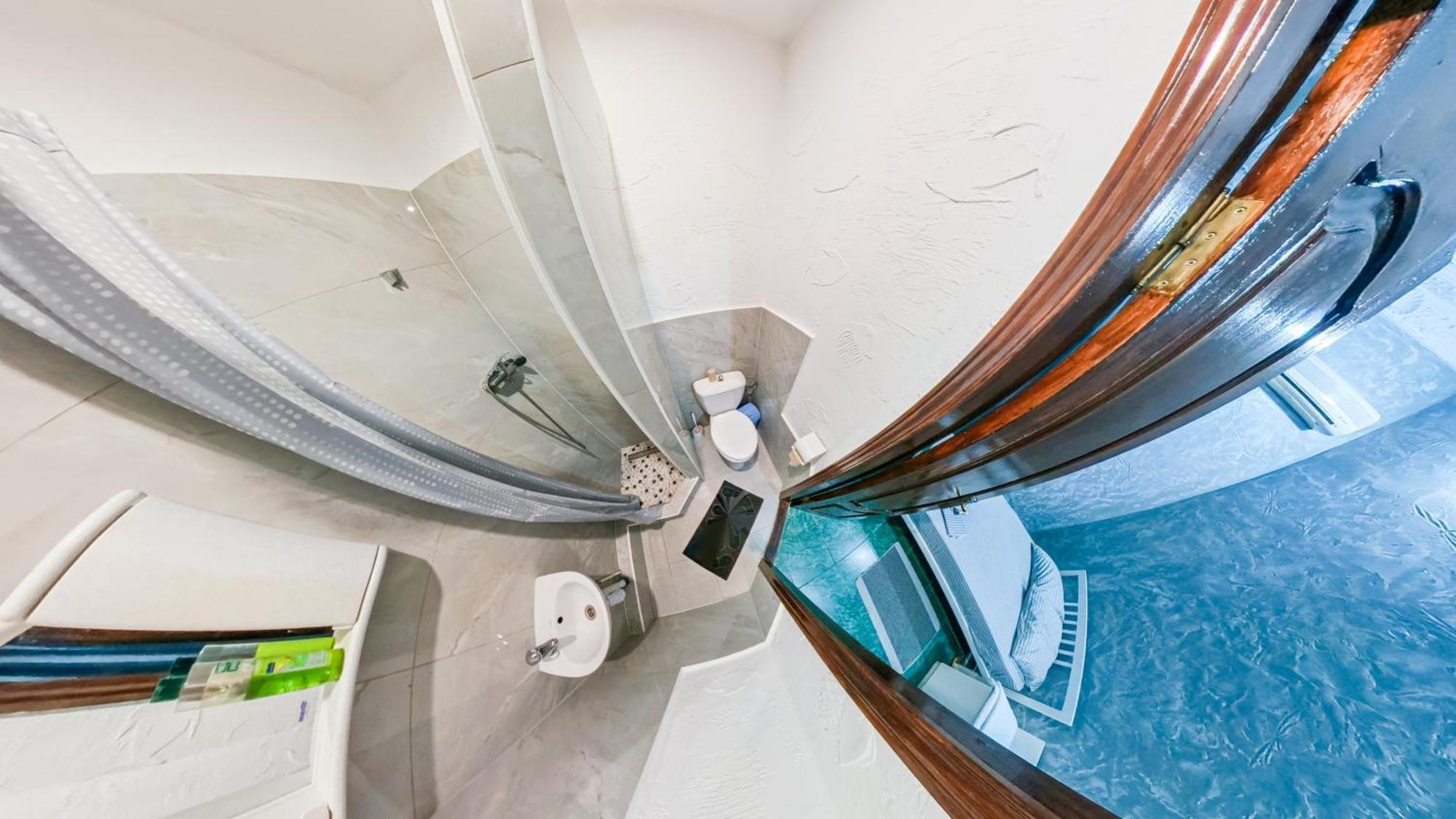 La Vitalie Guest House Chisinau Ngoại thất bức ảnh