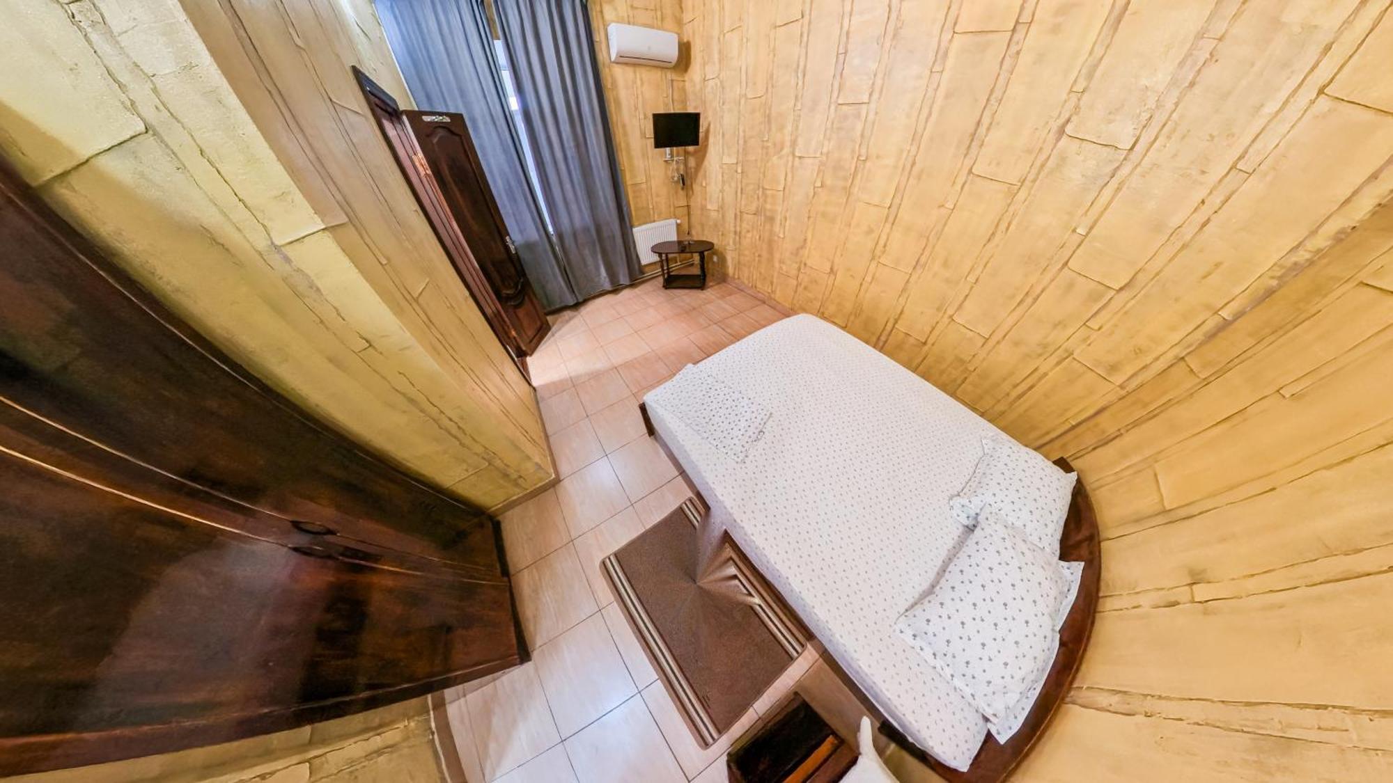 La Vitalie Guest House Chisinau Ngoại thất bức ảnh